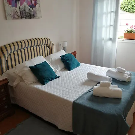 A Casa Do Viso Do Chirin * Пуэнтеареас